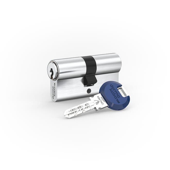 dormakaba expert lock cylinder with a Smartkey
